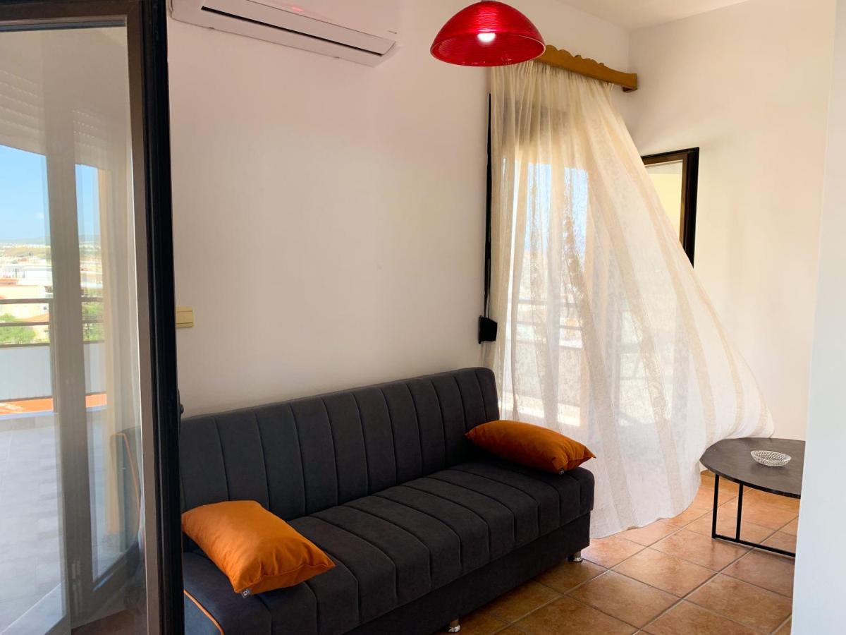 Central Huge Apartment Chania  Екстер'єр фото